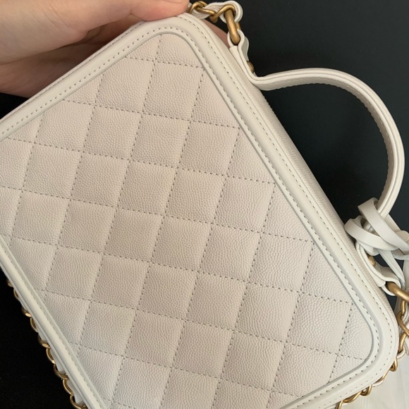 Chanel medium vanity case - Picture 4 of 8